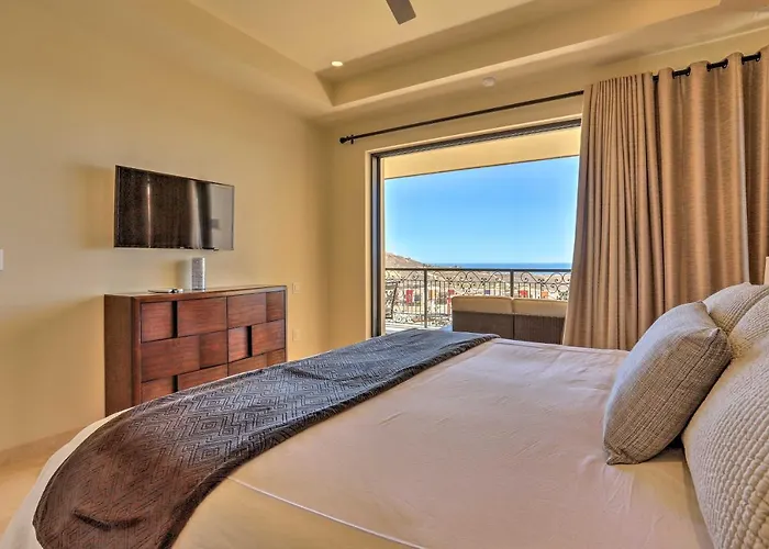 Golf W/ Ocean Views At Cabo Quivira